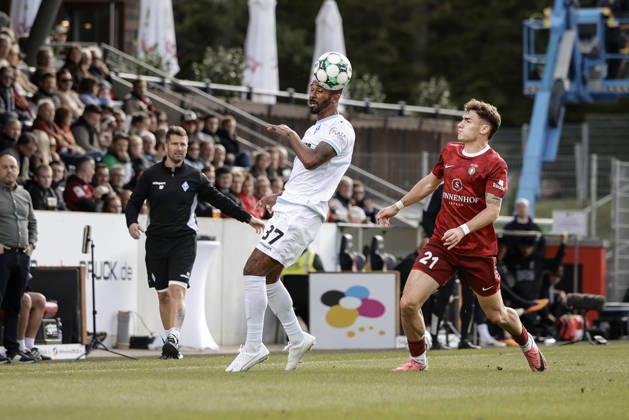 October 10, 2026, xhettx, Soccer 3rd Division, SG Sonnenhof Grossaspach vs. SV Waldhof Mannheim, Noah Sarenren Bazee (SV Waldhof Mannheim), 37, headed toward elimination