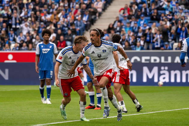 Goal celebration by goal scorer Yussuf Poulsen, Hamburger SV xettx, Germany, Sinsheim, October 10, 2026, Soccer, Bundesliga: TSG 1899 Hoffenheim vs. Hamburger SV, 2026–2027 season, Matchday 5, SNP Arena. DFL and DFB regulations prohibit any use of photographs as image sequences and or quasi-video.
