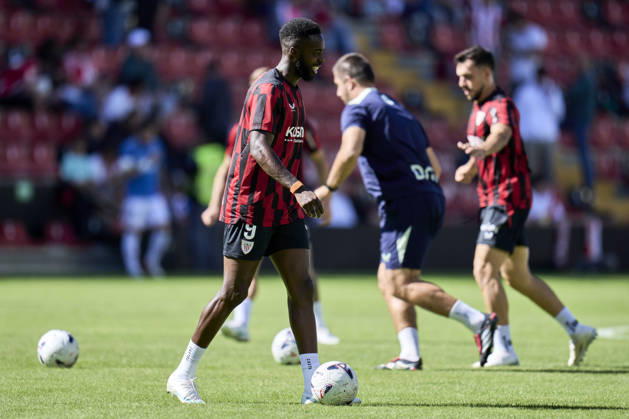 October 10, 2026, Madrid, Madrid, Spain: Inaki Williams of Athletic Club warms up during the Spanish League, LaLiga EA Sports, football match played between Rayo Vallecano and Athletic Club at Vallecas stadium on October 10, 2026, in Madrid, Spain. Madrid Spain - ZUMAa181 20261010_zaa_a181_026 Copyright: xAngelxPerezxMecax