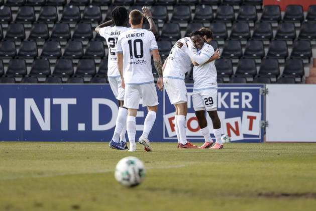 October 10, 2026, xhettx, Soccer 3rd Division, SG Sonnenhof Grossaspach vs. SV Waldhof Mannheim—celebration of the 3-1 goal by Nolan Muteba, SV Waldhof Mannheim, 29
