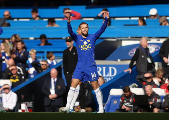 10th October 2026; Stamford Bridge, London, England; Premier League Football, Chelsea versus Bournemouth; Jordan Henderson of Chelsea celebrates after scoring his sides 1st goal in the 1st minute to make it 1-0 JohnxPatrickxFletcher