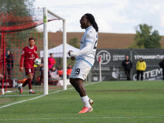 Goal to make it 1–4 by Nolan Muteba N Tumba, SV Waldhof Mannheim, 29 goal celebrations, GER, soccer, SG Sonnenhof Grossaspach vs. SV Waldhof Mannheim, 3rd Division, Matchday 8, Aspach, 2026–2027 season, October 10, 2026, Germany, Soccer, SG Sonnenhof Grossaspach vs. SV Waldhof Mannheim, 3rd Division, Matchday 8, Aspach, 2026–2027 season, October 10, 2026, Aspach Copyright: xCarstenxSchweringx EP_CSG