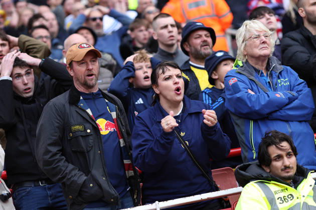 Arsenal gegen Leeds United, 10. Oktober 2026, London, Premier League, Fußball, Arsenal gegen Leeds United, Leeds-United-Fans, Foto: Charlotte Wilson, Offside, London, Großbritannien Copyright: xCharlottexWilsonx xOffsidexOffside