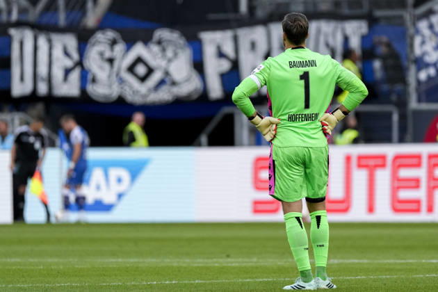 Oliver Baumann, goalkeeper, Hoffenheim, 1, Captain, cutout, full-body, single image, single photo, action, TSG 1899 Hoffenheim player, looking disappointed, disappointment, frustration, pessimistic, 10 10 2026, Sinsheim, Germany, soccer, Bundesliga, TSG 1899 Hoffenheim vs. Hamburger SV, DFB and DFL regulations prohibit any use of photographs as image sequences and or quasi-video xozx