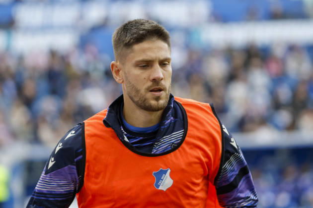 Andrej Kramaric of TSG Hoffenheim, 27, warming up during the game, Germany, soccer, Bundesliga 1, Matchday 5, 2026–2027, TSG Hoffenheim vs. Hamburger SV, October 10, 2026, Sinsheim SNP Arena, Germany Copyright: xGrantxHubbsx