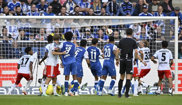 GOAL: 1-1 Fisnik Asllani TSG 1899 Hoffenheim 11 Shot on Goal Action Scoring Chance TSG 1899 Hoffenheim vs. Hamburger SV HSV 10 10 2026 DFL REGULATIONS PROHIBIT ANY USE OF PHOTOGRAPHS AS IMAGE SEQUENCES AND OR QUASI-VIDEO TSG 1899 Hoffenheim vs. Hamburger SV (HSV)