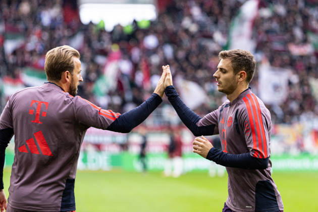 Germany: FC Augsburg vs. FC Bayern Munich, Bundesliga 1, Matchday 5, 2026–27 Season, WWK Arena, Augsburg; Harry Kane, FC Bayern Munich, 9; Josip Stanisic, FC Bayern Munich, 44; Augsburg, WWK Arena, Bayern, Germany Copyright: xBenedictxChristx
