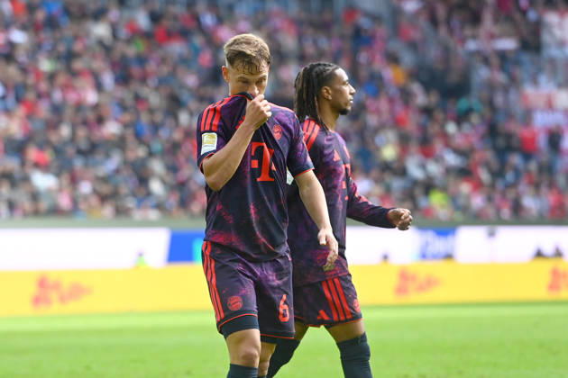 Joshua KIMMICH Bayern Munich, Michael OLISE Bayern Munich, disappointment, frustration, disappointed, frustrated, dejected, Soccer, Bundesliga Season 2026–2027, Matchday 5, Matchday 05, FC Augsburg vs. FC Bayern Munich on October 10, 2026, WWK ARENA