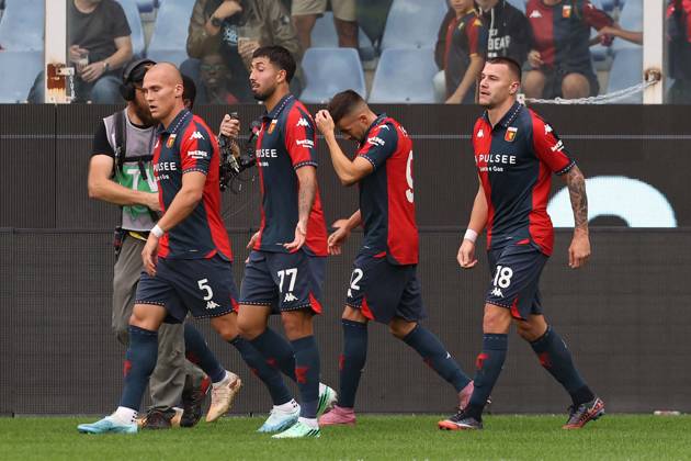 Foto IPP ACGE Genova 10 10 2026 Campionato Serie A 2025 2026 Genoa-Fiorentina nella foto: Milutin Osmajic esulta dopo il gol del 1-0 Italy Photo Press World Copyright Genova italy Italia ITALY Copyright: xR4924_italyphotopressx