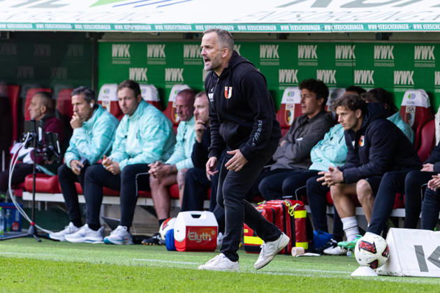 Germany: FC Augsburg vs. FC Bayern Munich, Bundesliga 1, Matchday 5, 2026–27 Season, WWK Arena Augsburg; Manuel Baum, Head Coach, FC Augsburg; Emotions; Augsburg; WWK Arena; Bayern; Germany Copyright: xBenedictxChristx