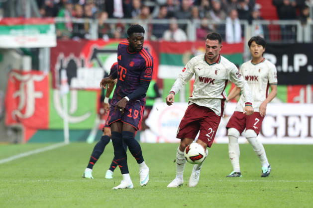 Alphonso Davies, FC Bayern Munich, 19, with Arijon Ibrahimovic, FC Augsburg, 21, GER, FC Augsburg vs. FC Bayern Munich, Soccer, Bundesliga, Matchday 5, 2026–2027 Season, October 10, 2026, DFL and DFB regulations prohibit any use of photographs as image sequences and or quasi-video, GER, FC Augsburg vs. FC Bayern Munich, soccer, Bundesliga, Matchday 5, 2026–2027 season, October 10, 2026, Augsburg Copyright: xEibner-Pressefoto JennixMaulx EP_JML