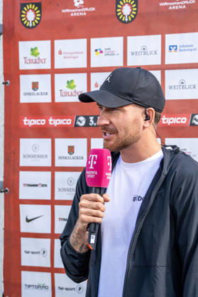 October 10, 2026, xerix, Soccer 3rd Division, SG Sonnenhof Großaspach vs. SV Waldhof Mannheim; Pascal Reinhardt, coach of SG Sonnenhof Großaspach, during a pre-game interview in Aspach