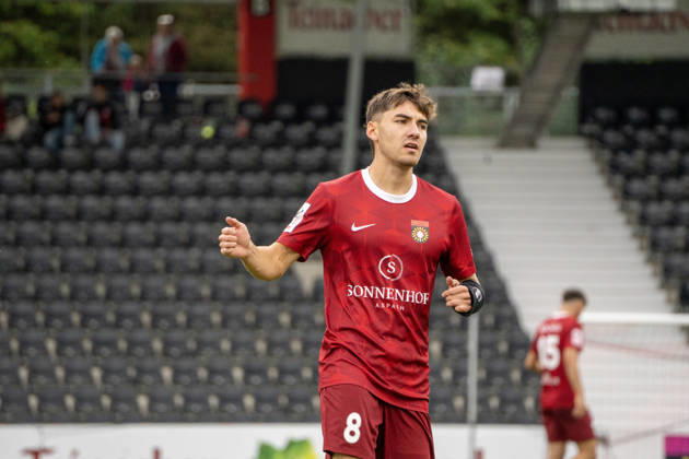 October 10, 2026, xerix, Soccer 3rd Division, SG Sonnenhof Großaspach vs. SV Waldhof Mannheim, left: Jan Elias Rahn, SG Sonnenhof Großaspach, Aspach