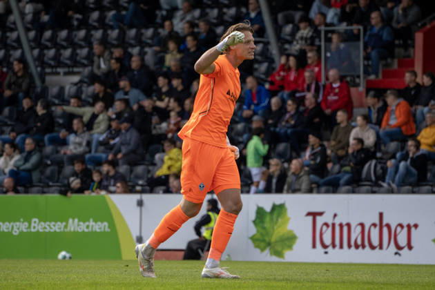 October 10, 2026, xerix, Soccer 3rd Division, SG Sonnenhof Grossaspach vs. SV Waldhof Mannheim; Thijmen Joel Sander Nijhuis of SV Waldhof Mannheim celebrates after the 1-2 loss to Aspach