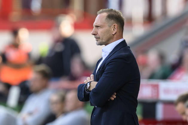 Pictured from left: Mauro Lustrinelli, Union Berlin, coach, GER, Berlin, soccer, 1. FC Union Berlin vs. SV Elversberg, at the Alte Försterei, October 10, 2026, DFB and DFL regulations prohibit any use of photographs as image sequences and or quasi-video, Copyright: HMBxMedia UwexKoch