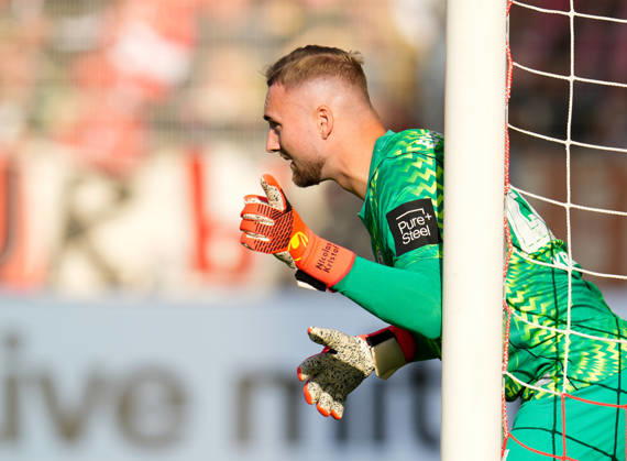 Nicolas Kristof, SV Elversberg, 20, gesturing (GER), 1 FC Union Berlin vs. SV Elversberg, Bundesliga 1, Matchday 5, 2026–27 season, Stadion An der Alten Foersterei, Berlin, October 10, 2026. DFL regulations prohibit any use of photographs as image sequences and or quasi-video. 1. FC Union Berlin vs. SV Elversberg, 1 Bundesliga, Matchday 5, 2026–27 season, October 10, 2026, Berlin Copyright: xEibner-Pressefoto ScottxColemanx EP_SCN