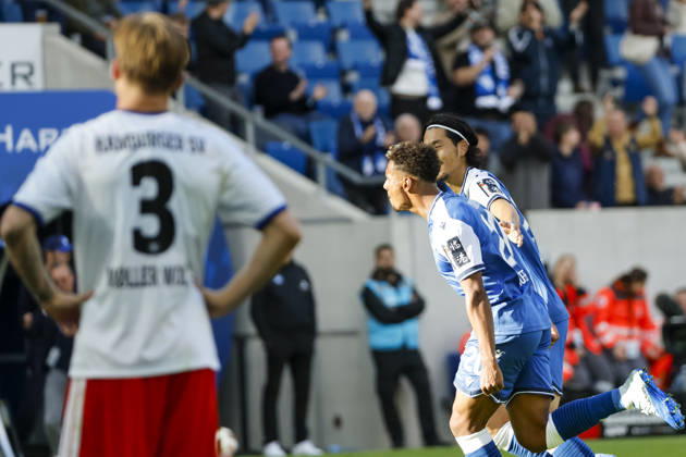 TSG Hoffenheim celebrates a goal after Bambase Conte scores to make it 2–1 for TSG Hoffenheim, 20, joy, excitement, positive emotions, goal, Germany, soccer, Bundesliga 1, Matchday 5, 2026–2027, TSG Hoffenheim vs. Hamburger SV, October 10, 2026, Sinsheim SNP Arena, Germany Copyright: xGrantxHubbsx