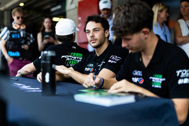 AUTO - ELMS - 4 HOURS OF PORTIMAO 2026 29 ROUSSET Louis (fra), GRAY Oliver (gbr), MASSON Esteban (fra), Forestier Racing by Panis, Oreca 07 - Gibson, LMP2, autograph session, session autographe during the 4 Hours of Portimao 2026, 6th round of the 2026 European Le Mans Series on the Autodromo Internacional do Algarve from October 8 to 10, 2026 in Portimao, Portugal -  Copyright: xJoaoxFilipex