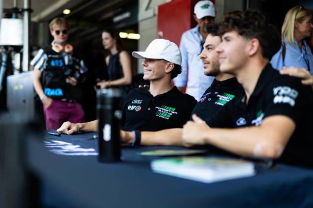 AUTO - ELMS - 4 HOURS OF PORTIMAO 2026 29 ROUSSET Louis (fra), GRAY Oliver (gbr), MASSON Esteban (fra), Forestier Racing by Panis, Oreca 07 - Gibson, LMP2, autograph session, session autographe during the 4 Hours of Portimao 2026, 6th round of the 2026 European Le Mans Series on the Autodromo Internacional do Algarve from October 8 to 10, 2026 in Portimao, Portugal -  Copyright: xJoaoxFilipex