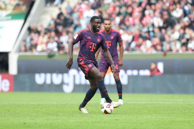 Dayot Upamecano, FC Bayern Munich, 02, GER, FC Augsburg vs. FC Bayern Munich, Soccer, Bundesliga, Matchday 5, 2026–2027 Season, October 10, 2026, DFL and DFB regulations prohibit any use of photographs as image sequences and or quasi-video, GER, FC Augsburg vs. FC Bayern Munich, Soccer, Bundesliga, Matchday 5, 2026–2027 Season, October 10, 2026, Augsburg Copyright: xEibner-Pressefoto JennixMaulx EP_JML