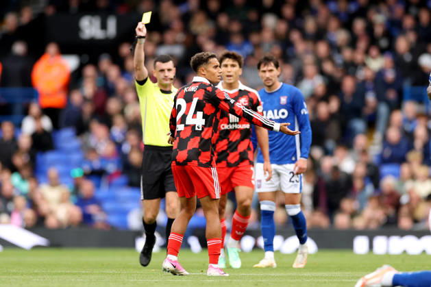 Ipswich Town v Fulham, Premier League Josh King of Fulham reacts after receiving a yellow card during the Ipswich Town v Fulham Premier League match at Portman Road, Ipswich, England on 10 October 2026 Credit: Tiego Grenho Every Second Media Editorial use only. All images are copyright Every Second Media Limited. No images may be reproduced without prior permission. All rights reserved. Premier League and Football League images are subject to licensing agreements with Football DataCo Limited. see https: www.football-dataco.com Copyright: xIMAGO EveryxSecondxMediax ESM-2211-0032 TiegoxGrenhox xEveryxSecondxMediax