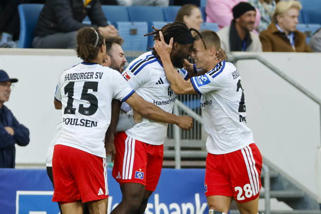 Hamburger SV celebrates Terem Moffi s goal to tie the game at 2–2; Hamburger SV, 09; joy, excitement, positive emotions, goal, Germany, soccer, Bundesliga 1, Matchday 5, 2026–2027, TSG Hoffenheim vs. Hamburger SV, October 10, 2026, Sinsheim SNP Arena, Germany Copyright: xGrantxHubbsx
