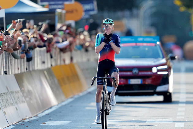 France s Paul Seixas of Decathlon CMA CGM Team celebrates as he cycles to the finish line to win during the 120th edition of the Il Lombardia, Tour of Lombardy cycling race, a 239 km one day race from Bergamo to Como on October 10, 2026, Italy. Copyright: xGianxMattiaxD Alberto LaPressex