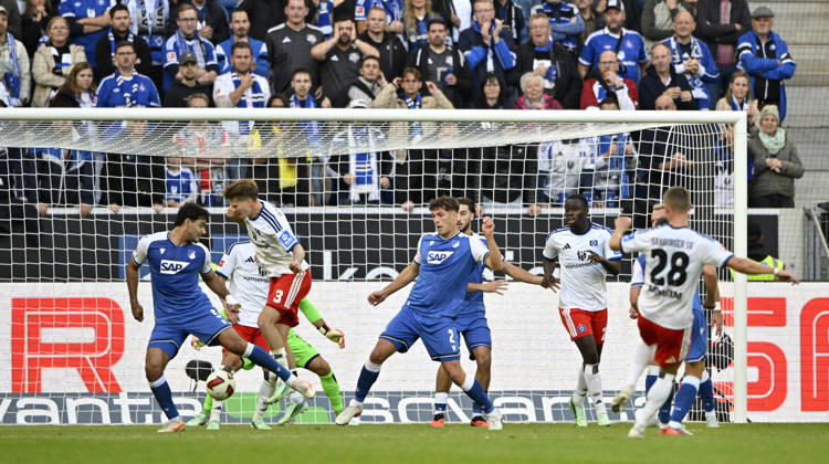 GOAL: 2-3 Miro Muheim, Hamburger SV (HSV) 28. Shot on goal. The ball finds its way through friends and foes into the net. TSG 1899 Hoffenheim vs. Hamburger SV (HSV) 10 10 2026. DFL regulations prohibit any use of photographsHS AS IMAGE SEQUENCES AND OR QUASI-VIDEO TSG 1899 Hoffenheim vs. Hamburger SV HSV