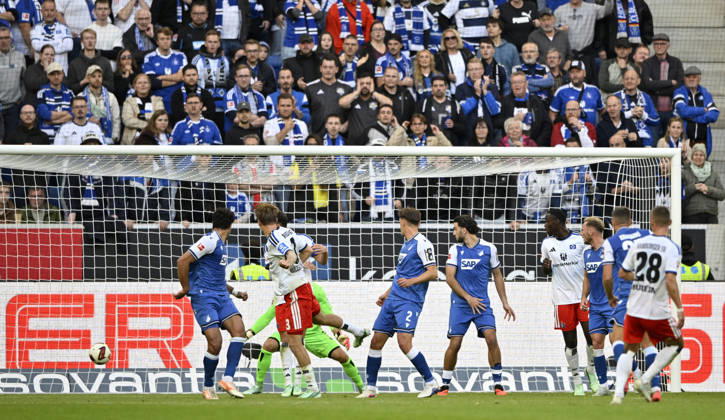 GOAL: 2-3 Miro Muheim, Hamburger SV (HSV) 28. Shot on goal. The ball finds its way through friends and foes into the net. TSG 1899 Hoffenheim vs. Hamburger SV (HSV) 10 10 2026. DFL regulations prohibit any use of photographsHS AS IMAGE SEQUENCES AND OR QUASI-VIDEO TSG 1899 Hoffenheim vs. Hamburger SV HSV
