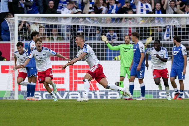 Goal scorer Miro Muheim (HSV), 28, a player for Hamburger SV (HSV), celebrates the goal that made the score 2–3, Celebration, cheering, goal celebration, goal scored, celebrate the goal, goal, celebration, celebrating the goal, joy, happiness, happy, optimistic, positive, game scene, highlight, single frame, single photo, action, 10 10 2026, Sinsheim, Germany, soccer, Bundesliga, TSG 1899 Hoffenheim vs. Hamburger SV, DFB and DFL regulations prohibit any use of photographs as image sequences and or quasi-video xozx
