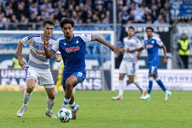 3rd Division: MSV Duisburg vs. TSG Hoffenheim II, October 10, 2026, Martin Ens (MSV Duisburg), 4, Yasin Zor TSG Hoffenheim II, October 3, 2026, 3rd Division, Matchday 8: MSV Duisburg vs. TSG Hoffenheim II at Schauinsland Reisen Arena, Duisburg, October 10, 2026. DFB regulations prohibit any use of photographs as image sequences and or quasi-video Copyright: xBEAUTIFULxSPORTS Buriakovx