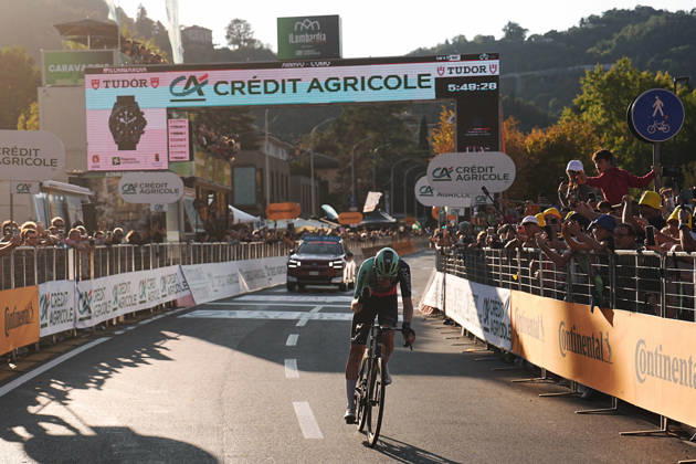 France s Paul Seixas of Decathlon CMA CGM Team winner of race during the 120th edition of the Il Lombardia, Tour of Lombardy cycling race, a 239 km one day race from Bergamo to Como on October 10, 2026, Italy. Copyright: xMarcoxAlpozzi LaPressex