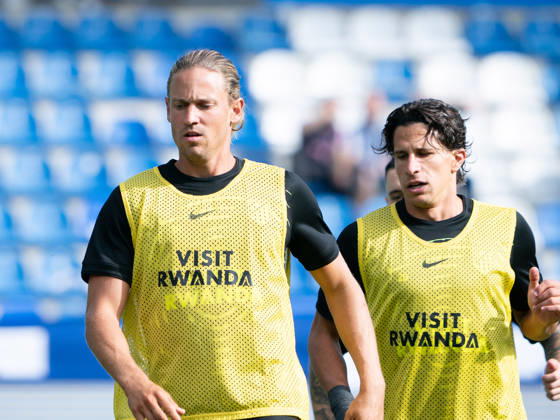 ESP LaLiga EA Sports: Deportivo Alavés vs. Atlético Madrid — Marcos Llorente of Atlético Madrid warms up during the LaLiga EA Sports match between Deportivo Alavés and Atlético Madrid, played at Mendizorroza Stadium in Vitoria-Gasteiz on October 10, 2026 in Spain VITORIA GASTEIZ Spain Soccer Copyright: xAgenciaxLOFx