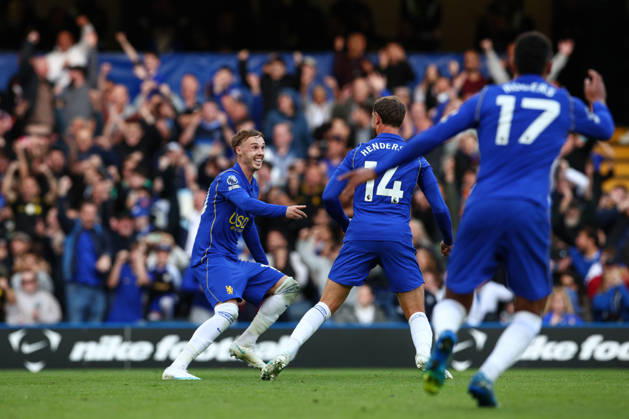 Premier League: Chelsea v AFC Bournemouth LONDON, UK - 10th Oct 2026: Jordan Henderson of Chelsea celebrates scoring his side s fifth goal with team mate Cole Palmer during the Premier League match between Chelsea FC and AFC Bournemouth at Stamford Bridge London Stamford Bridge England United Kingdom Copyright: xCraigxMercerx xPeakxActionxPhotosx