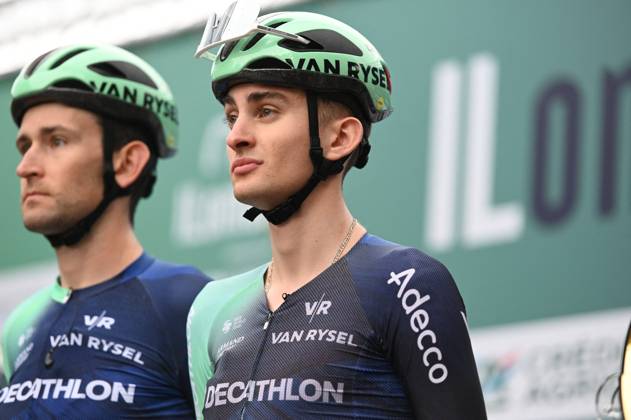 Road cycling, Rad, Radsport, Strasse - Il Lombardia 2026 - Paul Seixas Wins the Monument Solo Paul Seixas won the Monument solo during the ll Lombardia 2026, after attacking 18 km from the finish, making him the youngest winner in the history of the race, on October 10, 2026, in Bergamo, Italy. Photo by Silvia Colombo IPA ABACAPRESS.COM Bergamo Italy Copyright: xIPA ABACAx