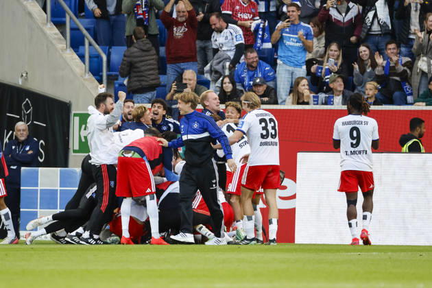 Hamburger SV celebrates a goal in a 2–3 match by Miro Muheim, Hamburger SV, 28, joy, excitement, positive emotions, goal, Germany, soccer, Bundesliga 1, Matchday 5, 2026–2027, TSG Hoffenheim vs. Hamburger SV, October 10, 2026, Sinsheim SNP Arena, Germany Copyright: xGrantxHubbsx
