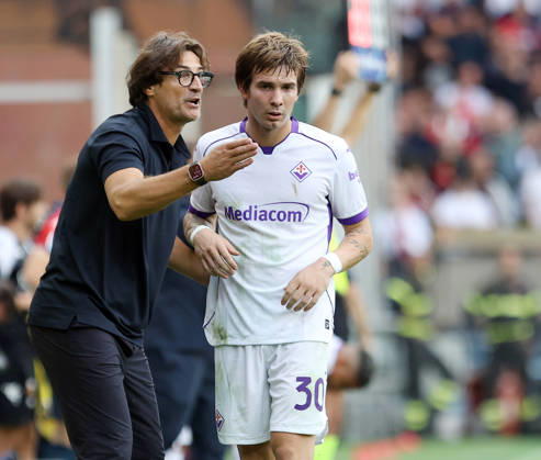 Foto IPP ACGE Genova 10 10 2026 Campionato Serie A 2025 2026 Genoa-Fiorentina nella foto: Paolo Vanoli, Franco Mastantuono Italy Photo Press World Copyright Genova italy Italia ITALY Copyright: xR4924_italyphotopressx