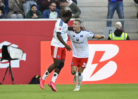 GOAL: 2-2 Terem Moffi, Hamburger SV (HSV) 09 Goal Celebration, Miro Muheim, Hamburger SV (HSV) 28, TSG 1899 Hoffenheim vs. Hamburger SV (HSV) 10 10 2026 DFL REGULATIONS PROHIBIT ANY USE OF PHOTOGRAPHS AS IMAGE SEQUENCES AND OR QUASI-VIDEO TSG 1899 Hoffenheim vs. Hamburger SV (HSV)