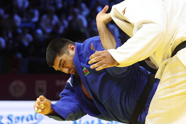 AZERBAIJAN, BAKU - OCTOBER 10, 2026: Azerbaijan s Dzhamal Gamzatkhanov fights in his heavyweight bout during the 2026 World Judo Championships at the National Gymnastics Arena 2026 World Judo Championships In Baku - ZUMAt113 20261010_zaa_t113_417 Copyright: xMikhailxSinitsynx