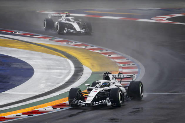 F1 - SINGAPORE GRAND PRIX 2026 11 PEREZ Sergio (mex), Cadillac F1 Team MAC-26, action during the 2026 Formula 1 Singapore Grand Prix, 17th round of the 2026 Formula One World Championship, WM, Weltmeisterschaft from October 9 to 11, 2026 on the Marina Bay Street Circuit, in Singapore, Singapore - SingaporeSingapore Copyright: xJulienxDelfossex