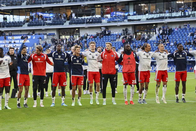 Hamburger SV with fans after the game, Germany, soccer, Bundesliga 1, Matchday 5, 2026–2027, TSG Hoffenheim vs. Hamburger SV, October 10, 2026, Sinsheim SNP Arena, Germany Copyright: xGrantxHubbsx