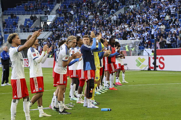 Hamburger SV with fans after the game, Germany, soccer, Bundesliga 1, Matchday 5, 2026–2027, TSG Hoffenheim vs. Hamburger SV, October 10, 2026, Sinsheim SNP Arena, Germany Copyright: xGrantxHubbsx