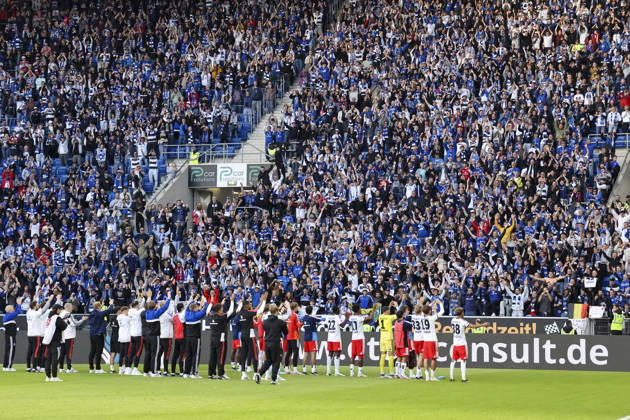 Hamburger SV with fans after the game, Germany, soccer, Bundesliga 1, Matchday 5, 2026–2027, TSG Hoffenheim vs. Hamburger SV, October 10, 2026, Sinsheim SNP Arena, Germany Copyright: xGrantxHubbsx