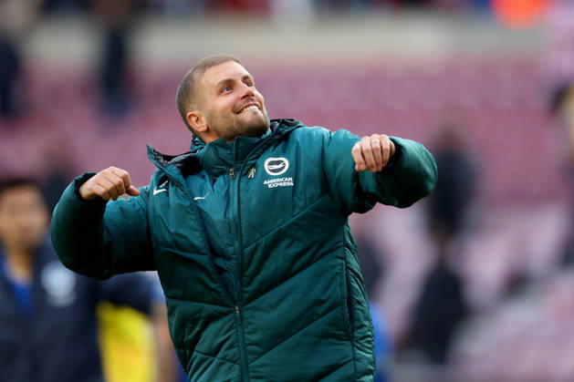 Sunderland v Brighton and Hove Albion - Premier League 2026 27 Fabian Hurzeler, Manager of Brighton and Hove Albion celebrates after winning the Premier League 2026 27 match between Sunderland and Brighton & Hove Albion at Stadium of Light on October 10, 2026 in Sunderland, England. WARNING! This Photograph May Only Be Used For Newspaper And Or Magazine Editorial Purposes. May Not Be Used For Publications Involving 1 player, 1 Club Or 1 Competition Without Written Authorisation From Football DataCo Ltd. For Any Queries, Please Contact Football DataCo Ltd on +44 (0) 207 864 9121 Sunderland Stadium of Light England United Kingdom Copyright: xAllstarxPicturexLibraryxLtdx