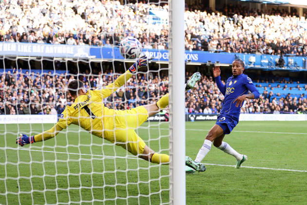 Chelsea gegen Bournemouth, 10. Oktober 2026, London, Premier League, Fußball: Chelsea gegen Bournemouth – Joao Pedro von Chelsea erzielt das vierte Tor. Foto: Jacques Feeney, Abseits, London, Großbritannien Copyright: xJacquesxFeeneyx xOffsidexOffside