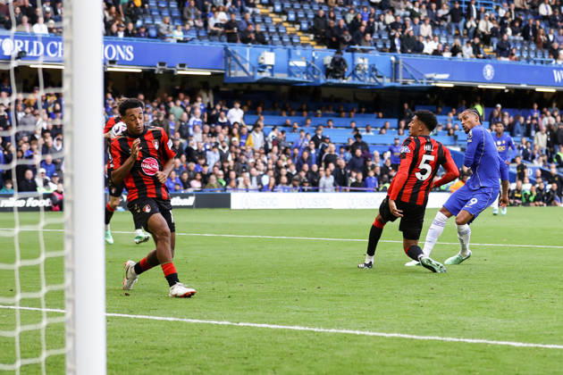 Chelsea gegen Bournemouth, 10. Oktober 2026, London, Premier League, Fußball: Chelsea gegen Bournemouth – Joao Pedro von Chelsea erzielt das dritte Tor. Foto: Jacques Feeney, Abseits, London, Großbritannien Copyright: xJacquesxFeeneyx xOffsidexOffside