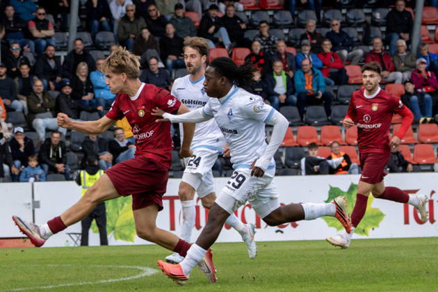 October 10, 2026, xerix, Soccer 3rd Division, SG Sonnenhof Großaspach vs. SV Waldhof Mannheim: Lukas Stoppel takes a shot on goal for SG Sonnenhof Großaspach Aspach