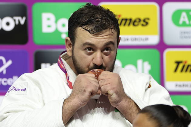 AZERBAIJAN, BAKU - OCTOBER 10, 2026: Azerbaijan s Kanan Nasibov celebrates his bronze medal during a victory ceremony for the men s heavyweight event as the 2026 World Judo Championships takes place at the National Gymnastics Arena 2026 World Judo Championships In Baku - ZUMAt113 20261010_zaa_t113_457 Copyright: xMikhailxSinitsynx