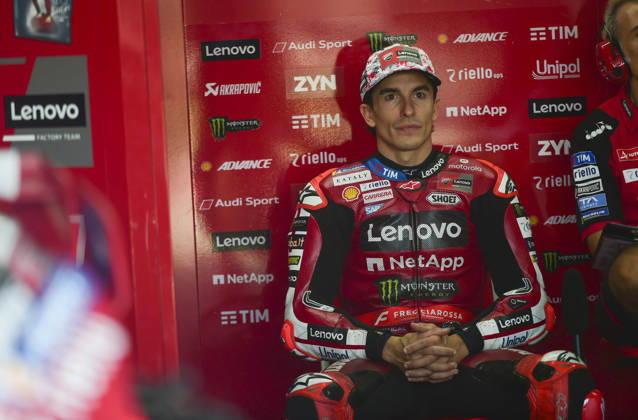 261009 -- LOMBOK, Oct. 9, 2026 -- Ducati Lenovo Team s Marc Marquez of Spain prepares during free practice 1 FP1 at the Pertamina Grand Prix of Indonesia 2026 at Mandalika International circuit in Lombok, Indonesia, Oct. 9, 2026. SPINDONESIA-LOMBOK-MOTOGP-FREE PRACTICE 1 Zulkarnain  (SP)INDONESIA-LOMBOK-MOTOGP-FREE PRACTICE 1 IMAGO Zulkarnain  imago images 0869044113