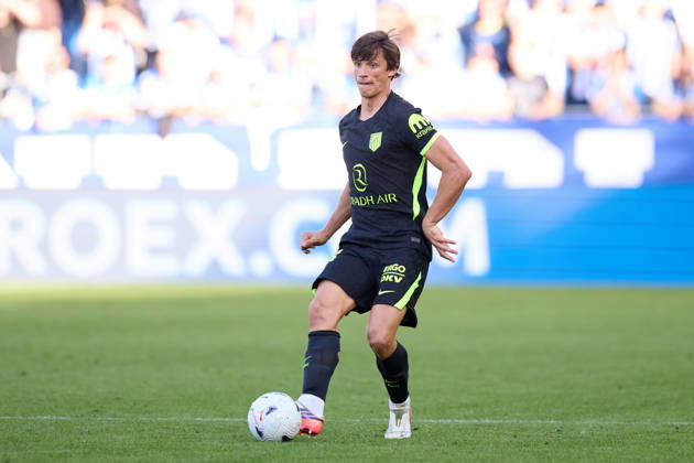 October 10, 2026, Vitoria, Alava, Spain: Robin Le Normand of Deportivo Alaves in action during the LaLiga EA Sports match between Deportivo Alaves and Atletico de Madrid at Mendizorrotza on October 10, 2026, in Vitoria, Spain. Deportivo Alaves V Atletico De Madrid - La Liga EA Sports - ZUMAa181 20261010_zaa_a181_050 Copyright: xRicardoxLarreinax